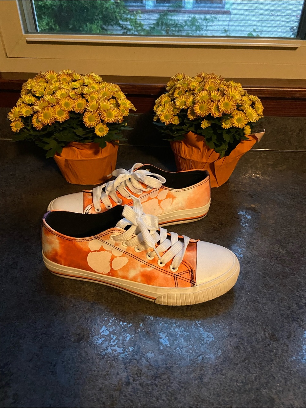 Kids Tie-Dye Orange Canvas Sneakers - Casual Lace-Up Shoe
